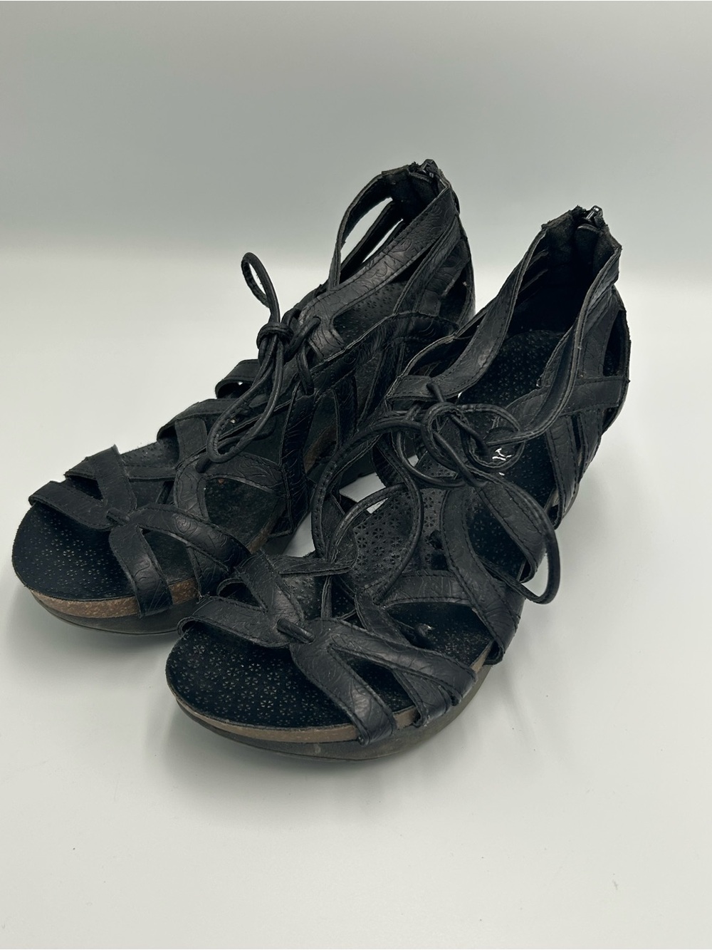 Boutique By Corkys Wedge Gladiator Heels Black Size 7 Lace Up Women’s